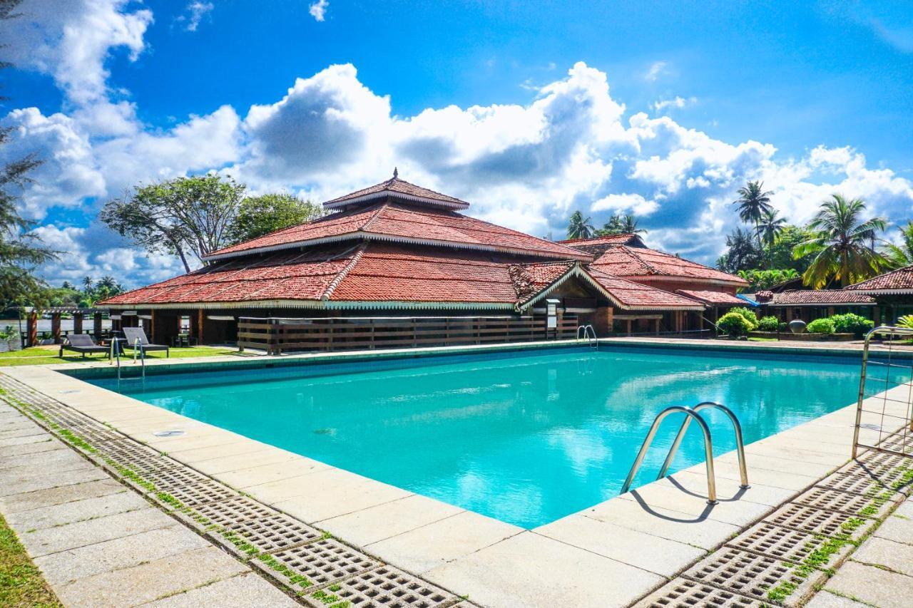 Hotel Club Bentota Esterno foto