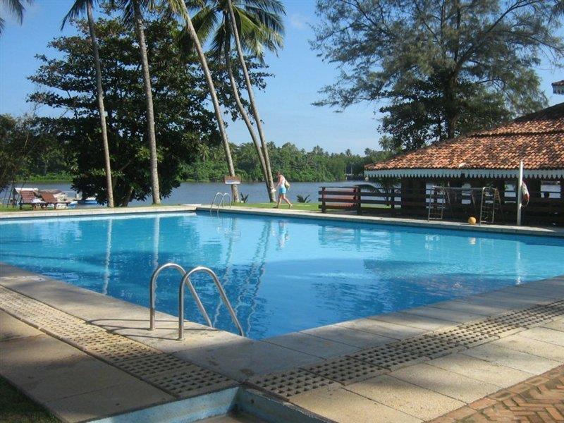 Hotel Club Bentota Esterno foto